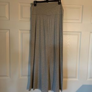 EUC Lily Star Long Skirt